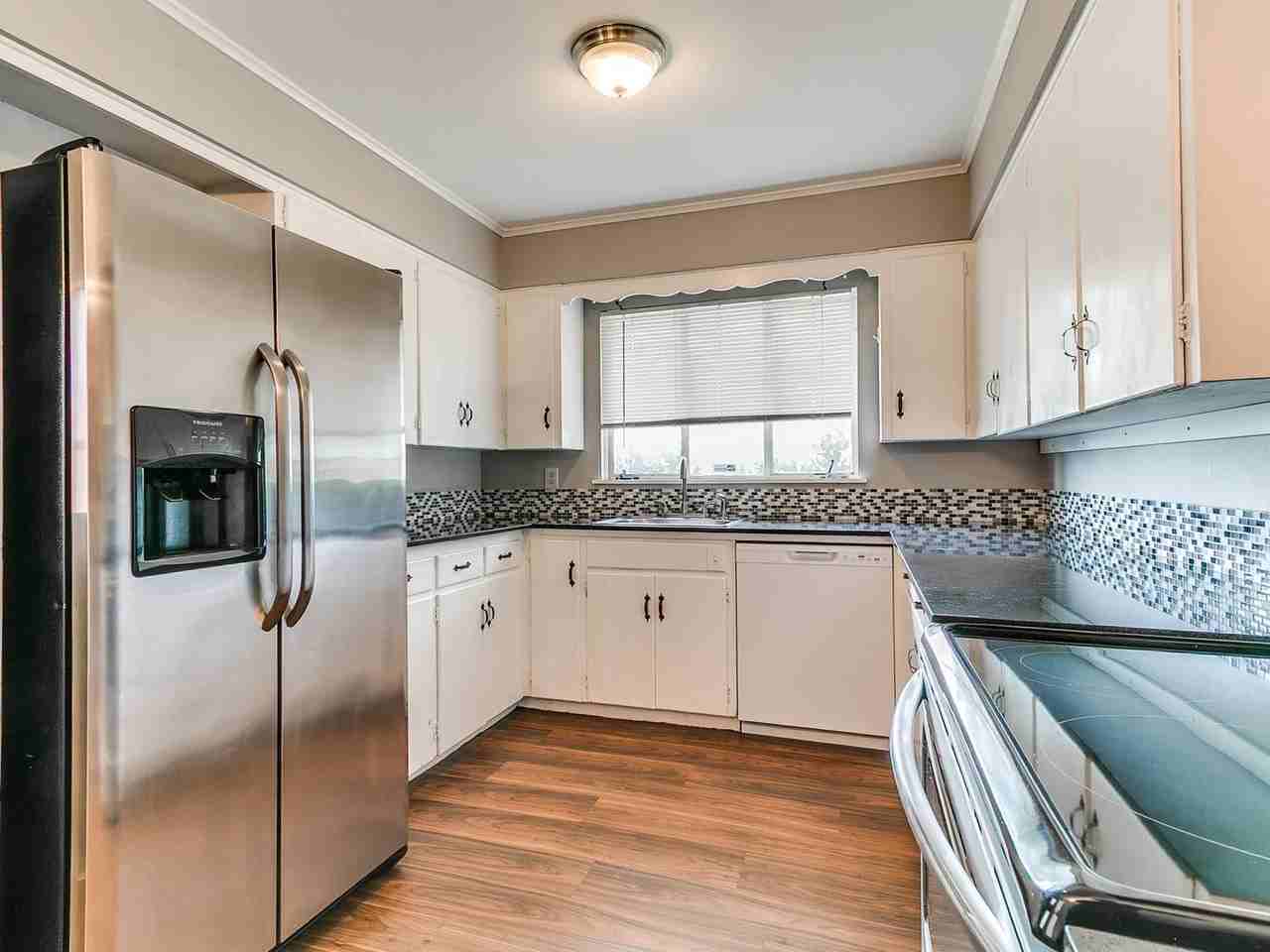 3920 N Classen Blvd - Photo 7 of 18