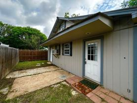 936 1/2 Garden St - Photo 1 of 1