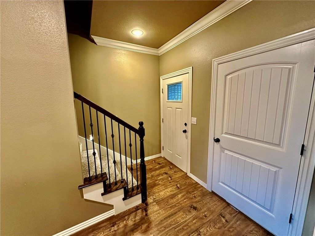 186 Old Farmington Rd - Photo 2 of 30