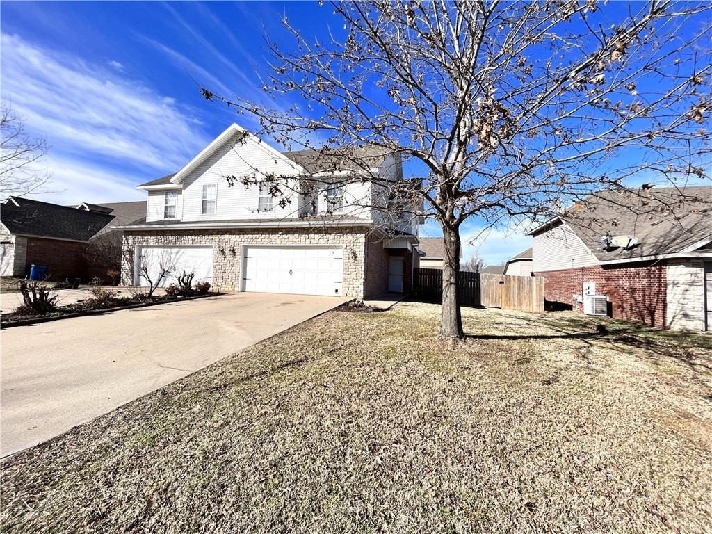 3100 Sw Windrift Ave - Photo 2 of 18