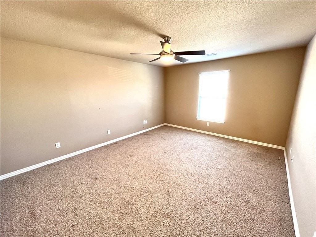 3100 Sw Windrift Ave - Photo 7 of 18