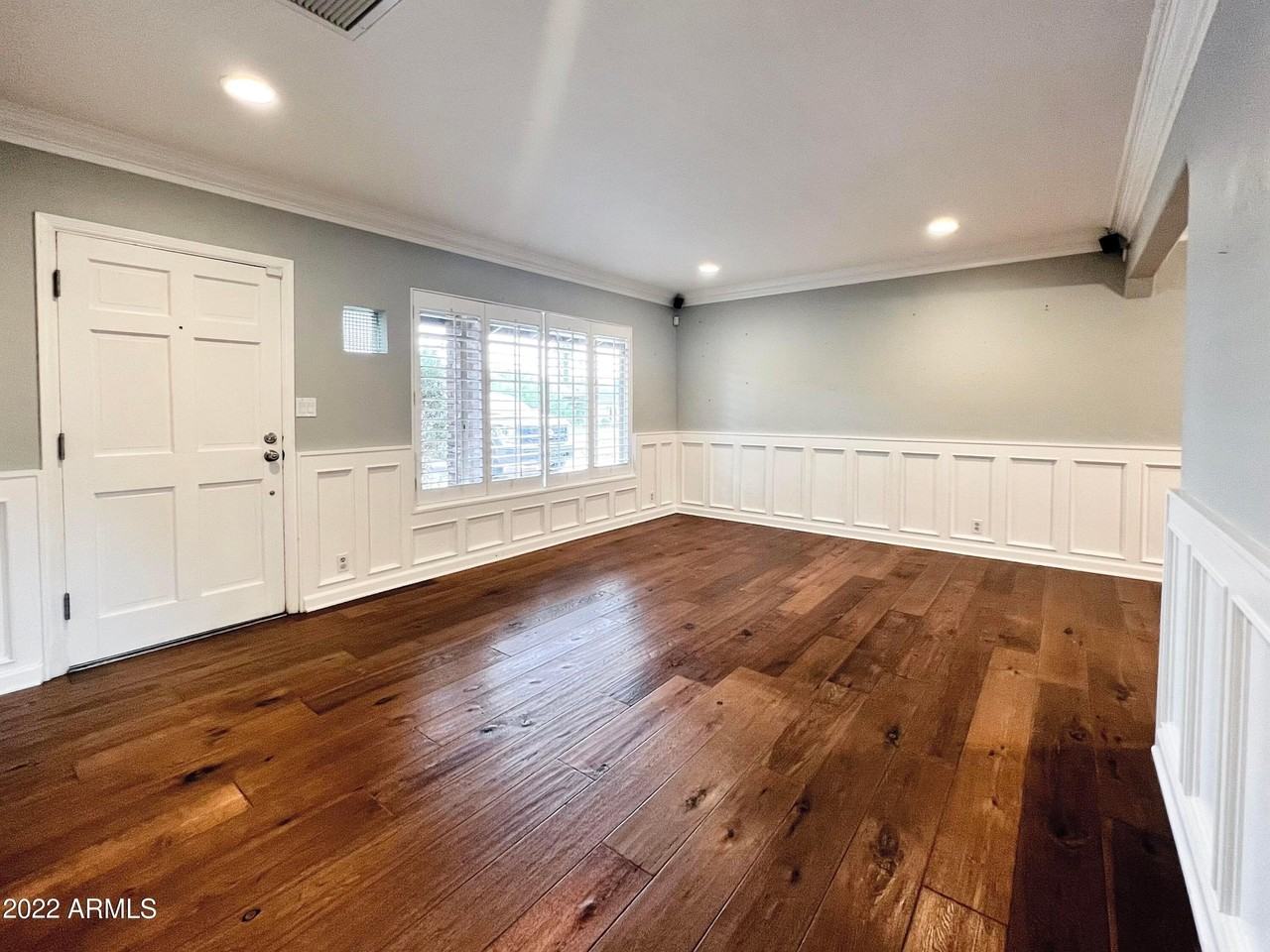 3940 E Glenrosa Ave - Photo 2 of 14