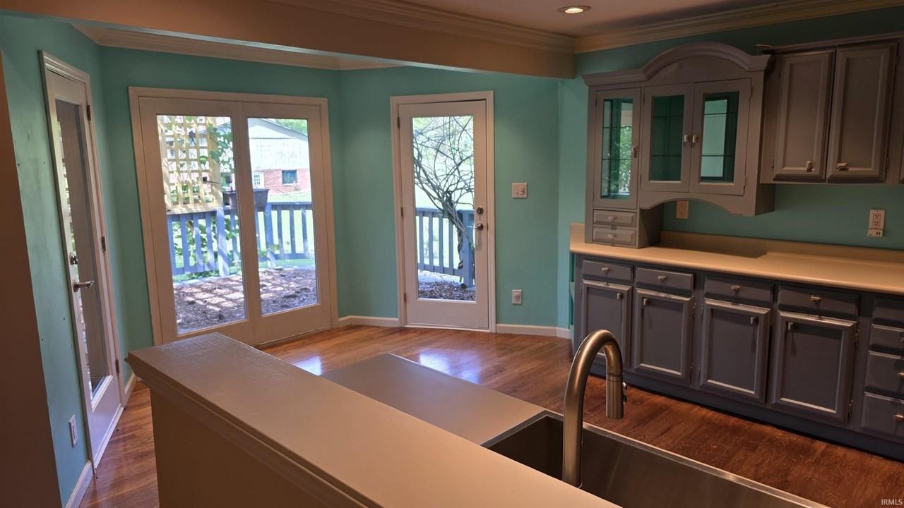 4125 S Judee Dr - Photo 5 of 32