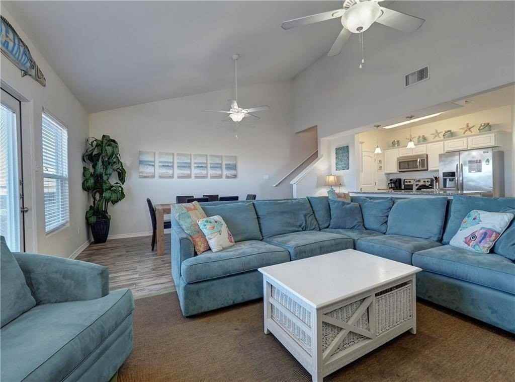 15102 Dory Dr - Photo 3 of 15