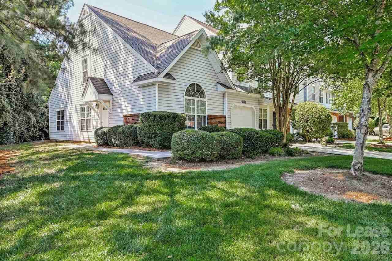 10630 Sleigh Bell Ln - Photo 3 of 36