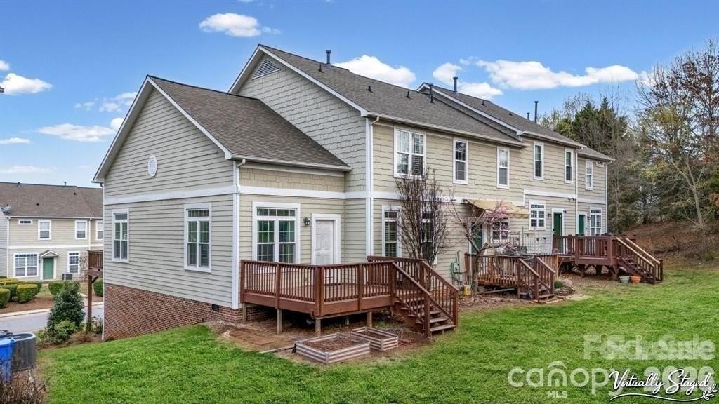 125 Forest Ridge Rd - Photo 2 of 13