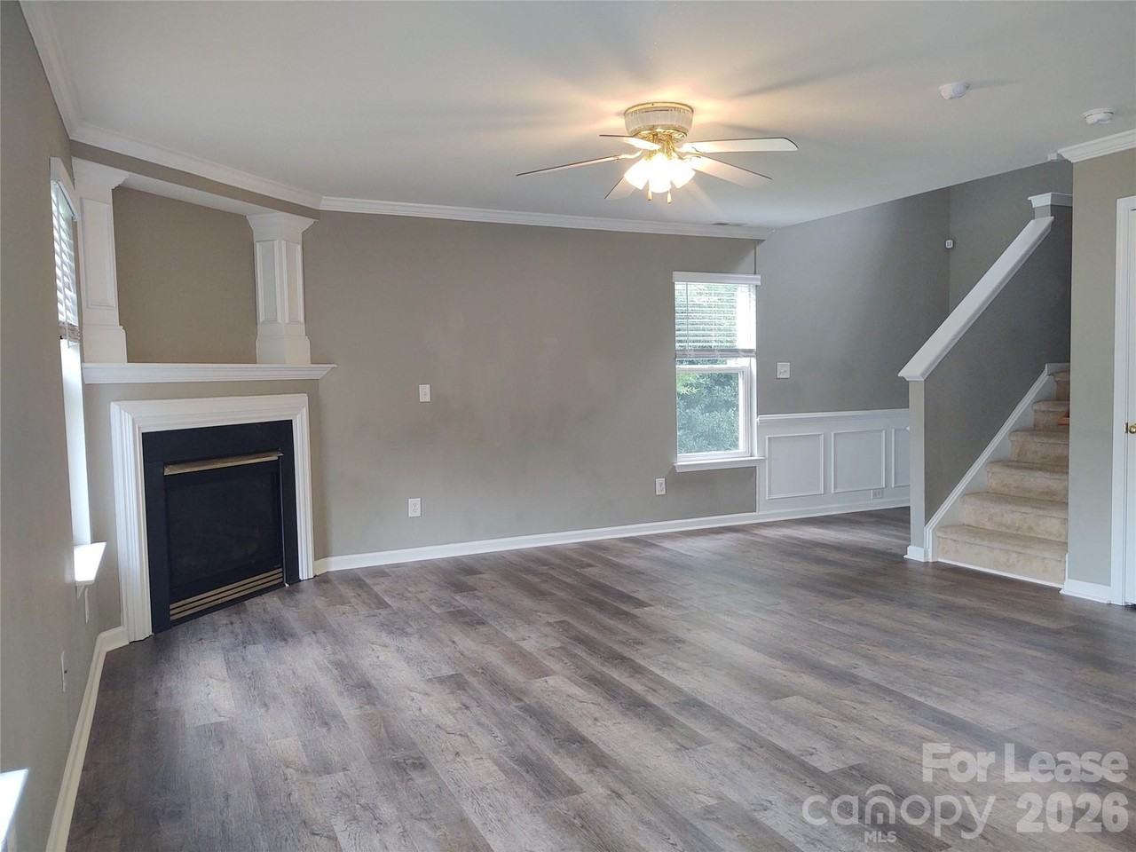 7302 Woodbourne Ln - Photo 7 of 17
