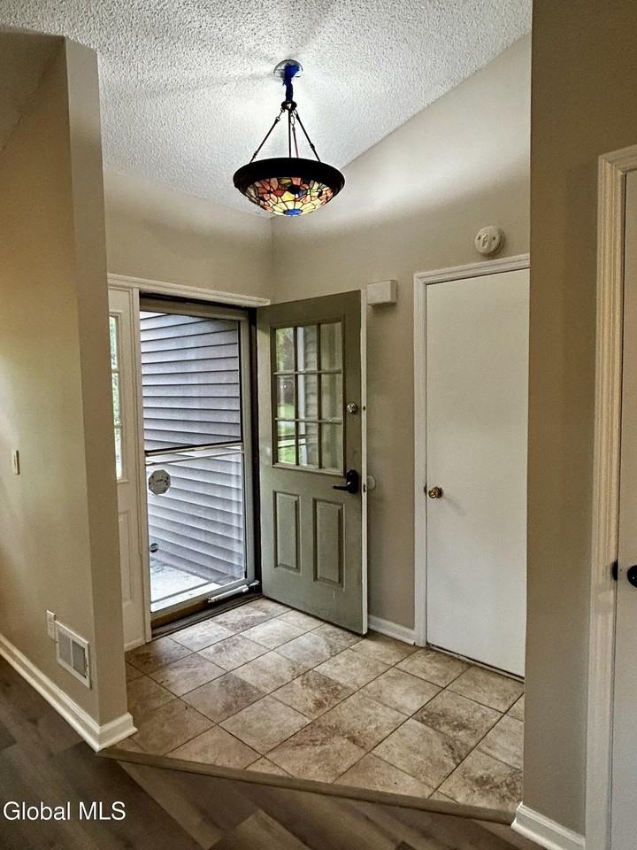 46 Westchester Dr - Photo 2 of 19