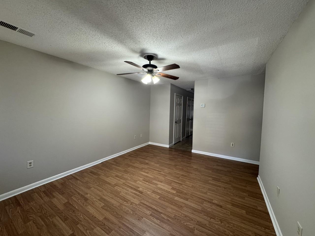 7911 Angel Ct - Photo 2 of 15