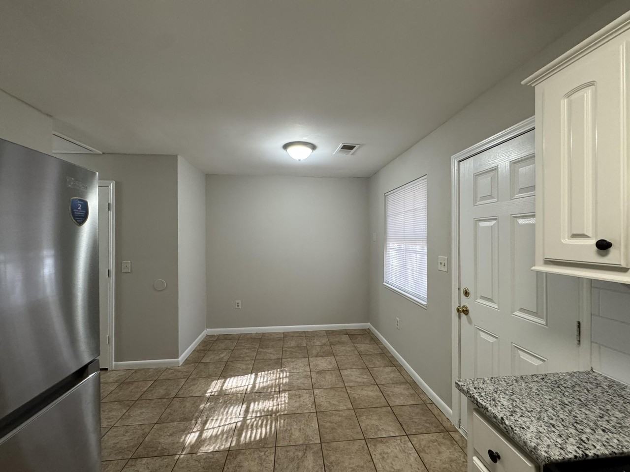7911 Angel Ct - Photo 7 of 15
