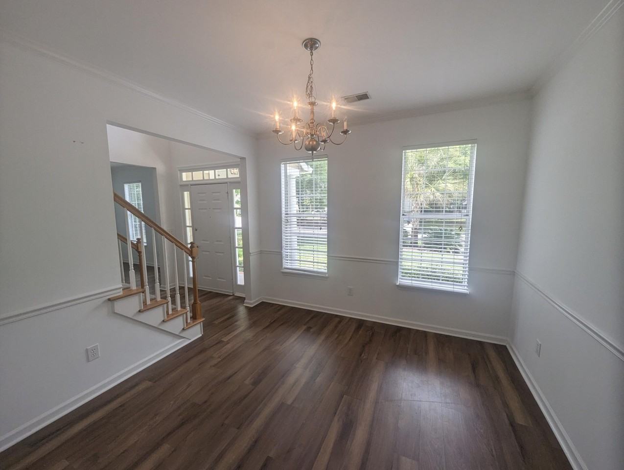 2754 Stamby Pl - Photo 4 of 29