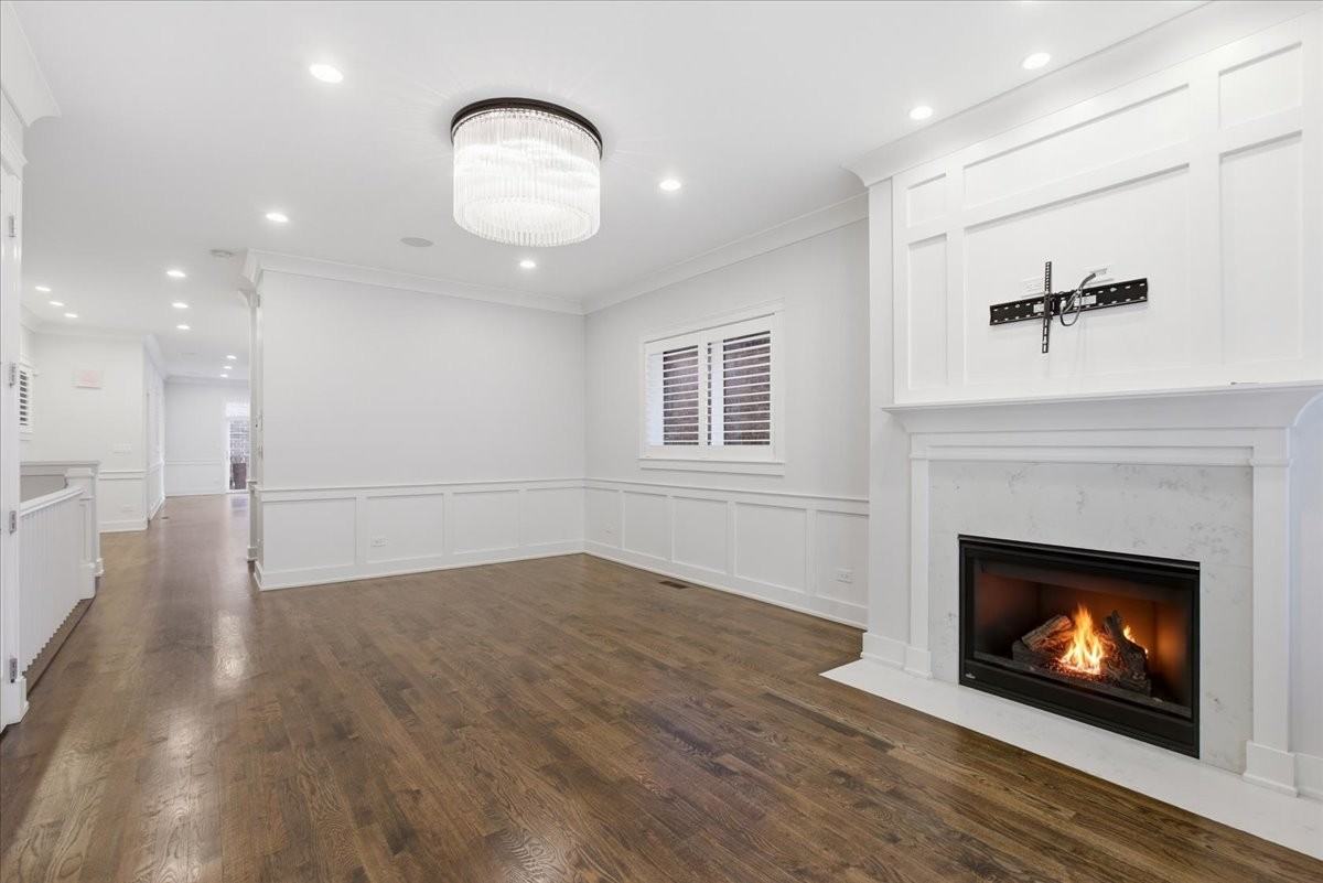 852 W Lill Ave #1 - Photo 2 of 23