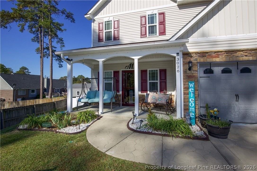 3028 Helmsman Dr - Photo 3 of 50