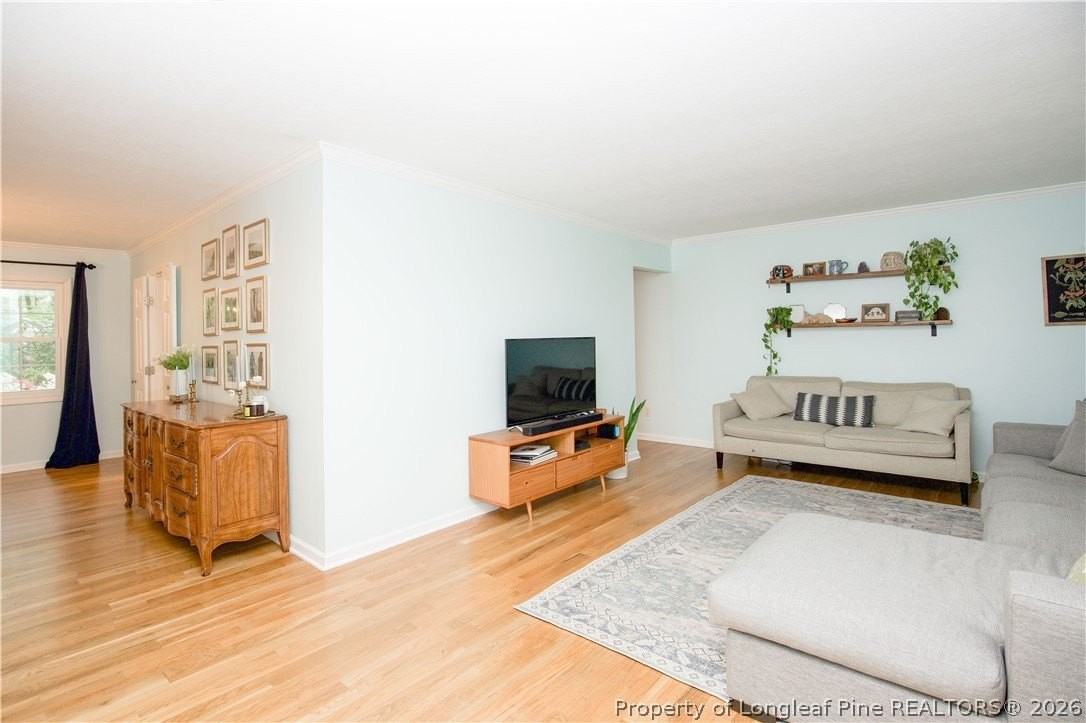 3421 Regiment Dr - Photo 3 of 46