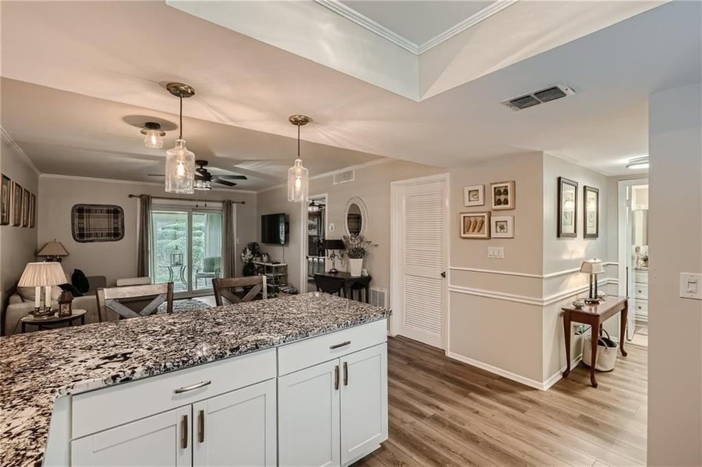 15 Little Silver Ct Se - Photo 4 of 12