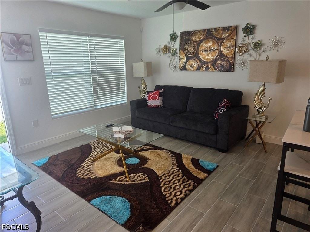 2156 Edison Ave - Photo 2 of 16