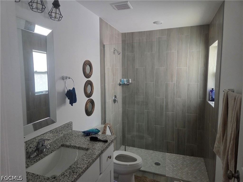 2156 Edison Ave - Photo 4 of 16