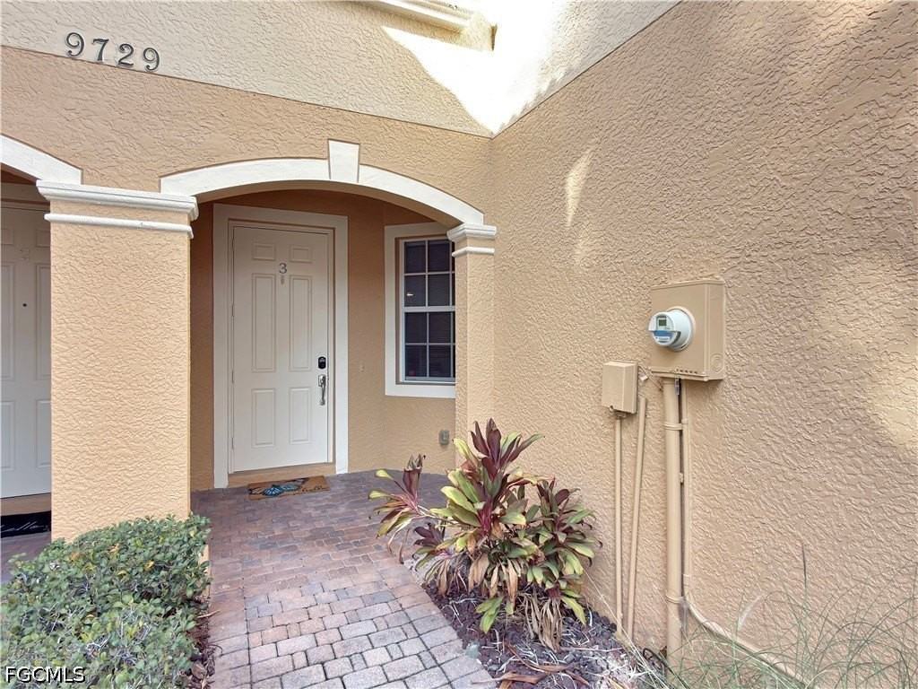 9729 Heatherstone River Ct #3 - Photo 3 of 50
