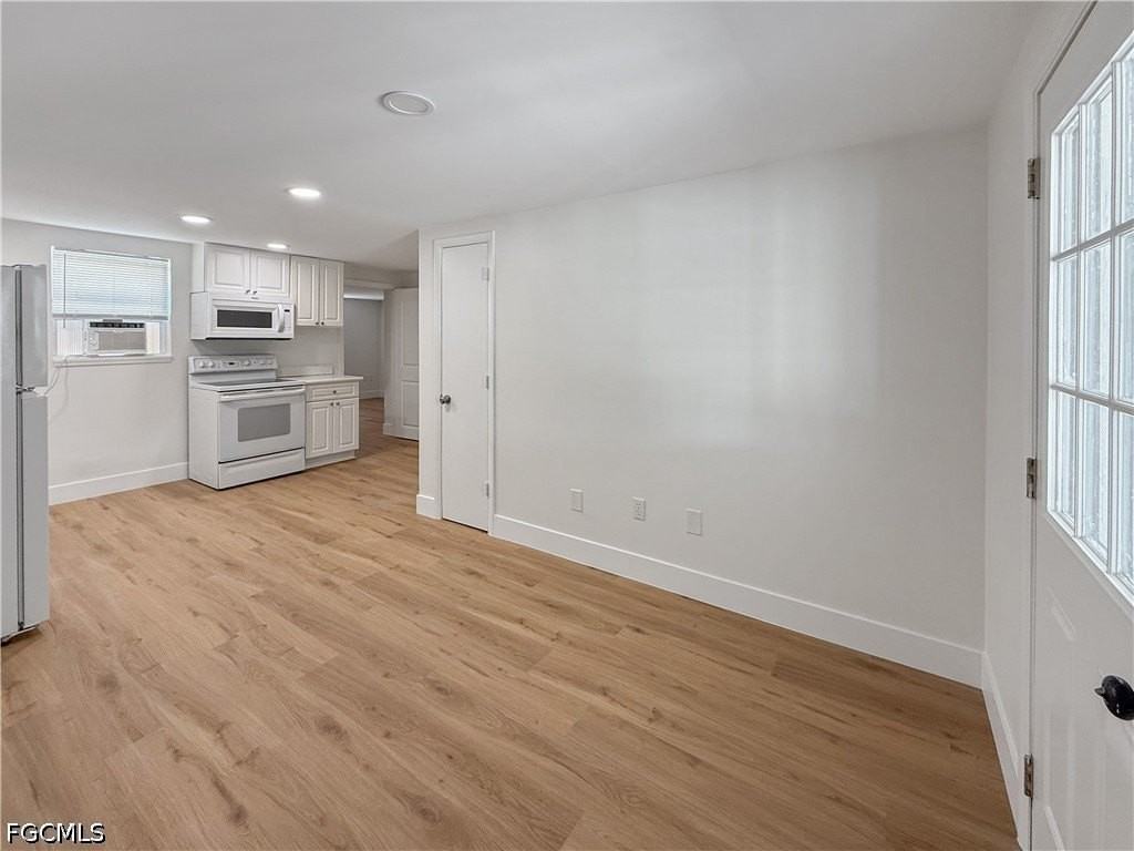 204 2nd St #2 - Photo 5 of 14