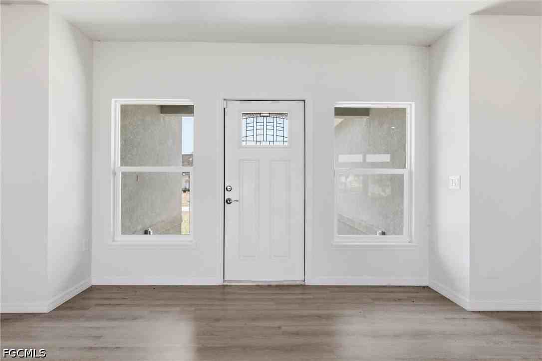 1406 Ford Cir - Photo 3 of 30