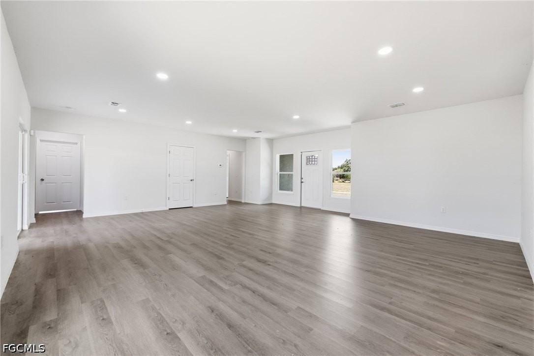 1406 Ford Cir - Photo 5 of 30