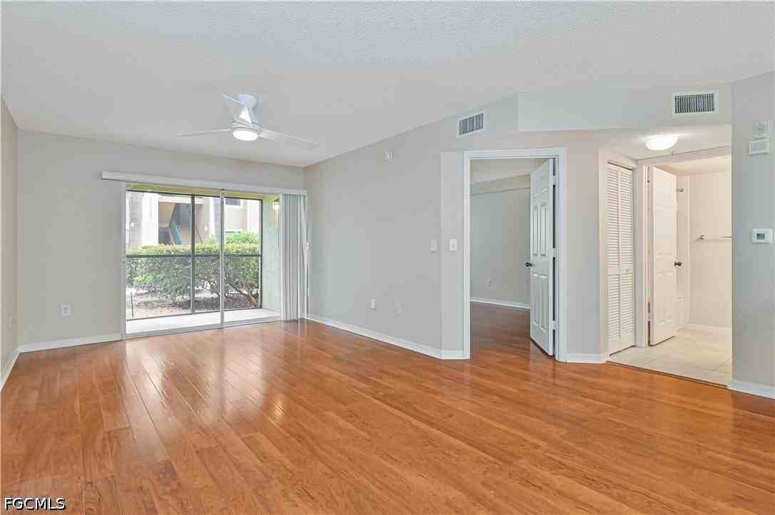 8920 Colonnades Ct E #514 - Photo 4 of 24