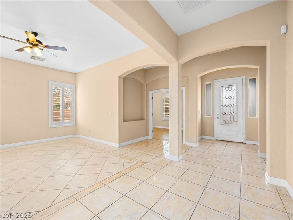 6982 Mirkwood Ave - Photo 3 of 43