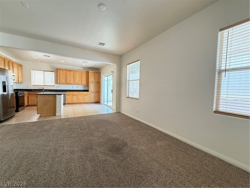 9031 Winchester Ridge St - Photo 7 of 27