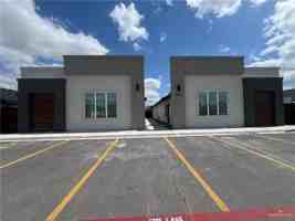 featured image of 3500 Valeria Ln #1