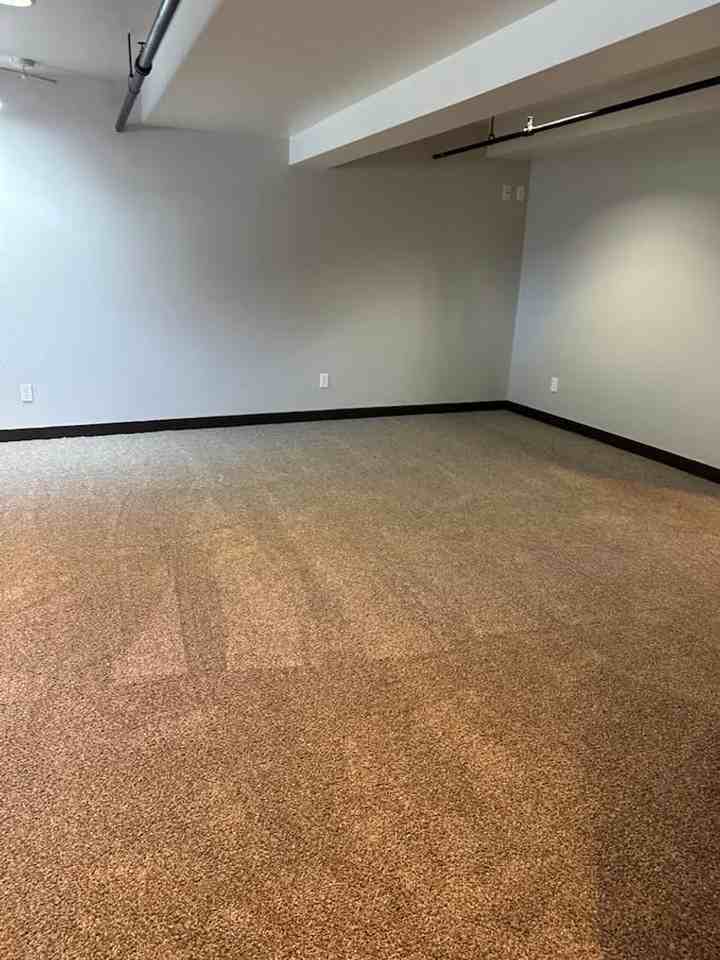 Southpoint Apartments - Photo 2 of 6