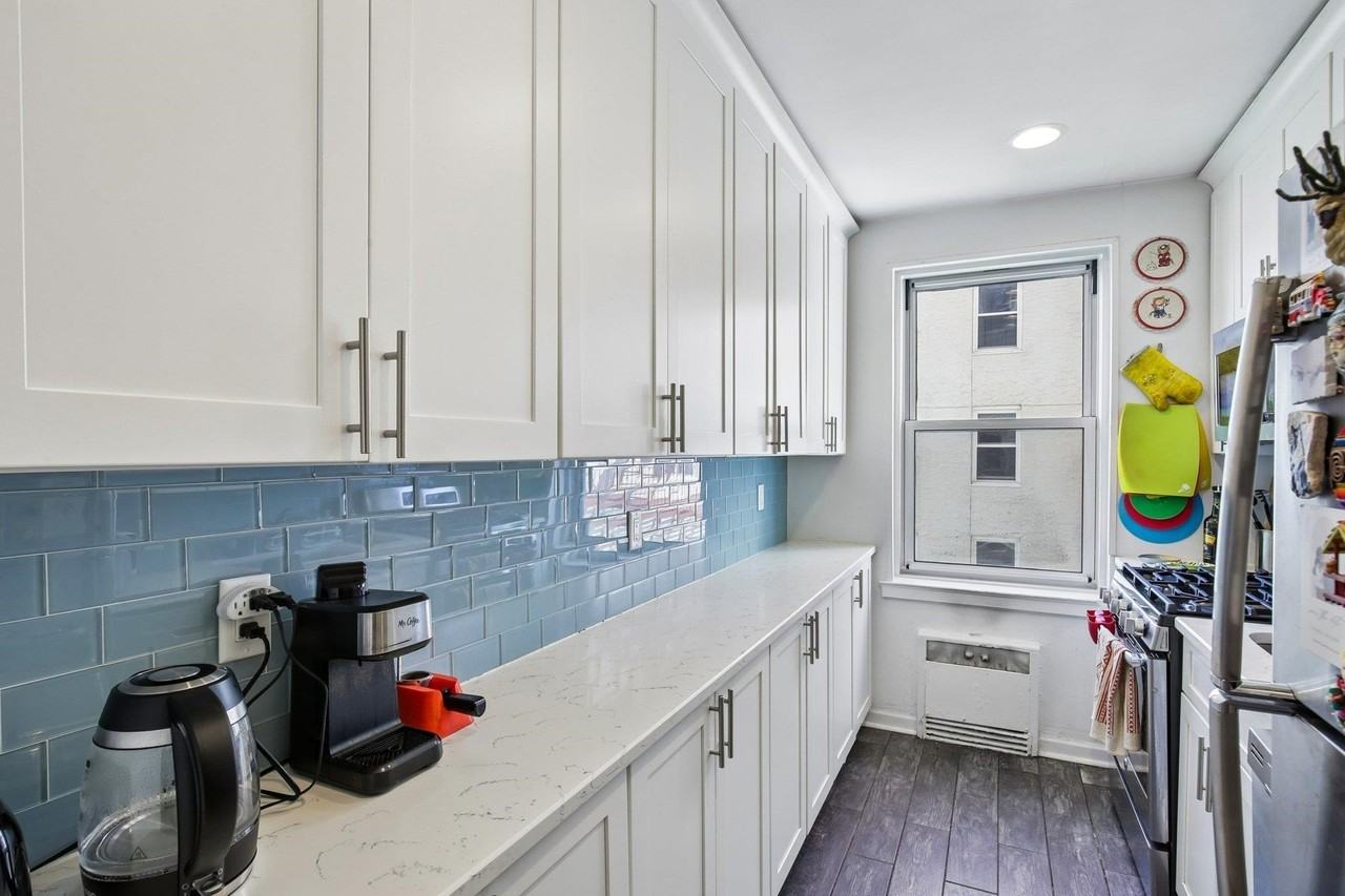 8450 Boulevard E #3B - Photo 5 of 20