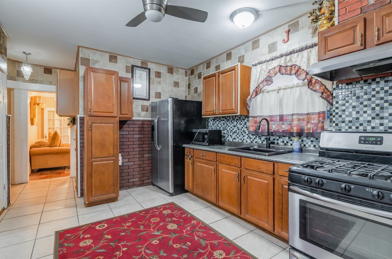 41 Greenville Ave #1 - Photo 5 of 13