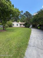 featured image of 206 Little John Ln