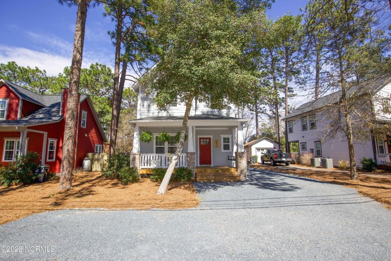 3982 Youngs Rd - Photo 4 of 50