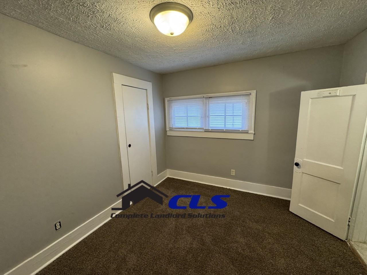 3115 N 13th 1/2 St #1 - Photo 5 of 16