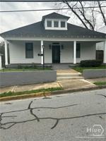 featured image of 449 Reese St