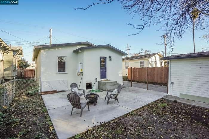 1232 Dwight Way - Photo 5 of 17