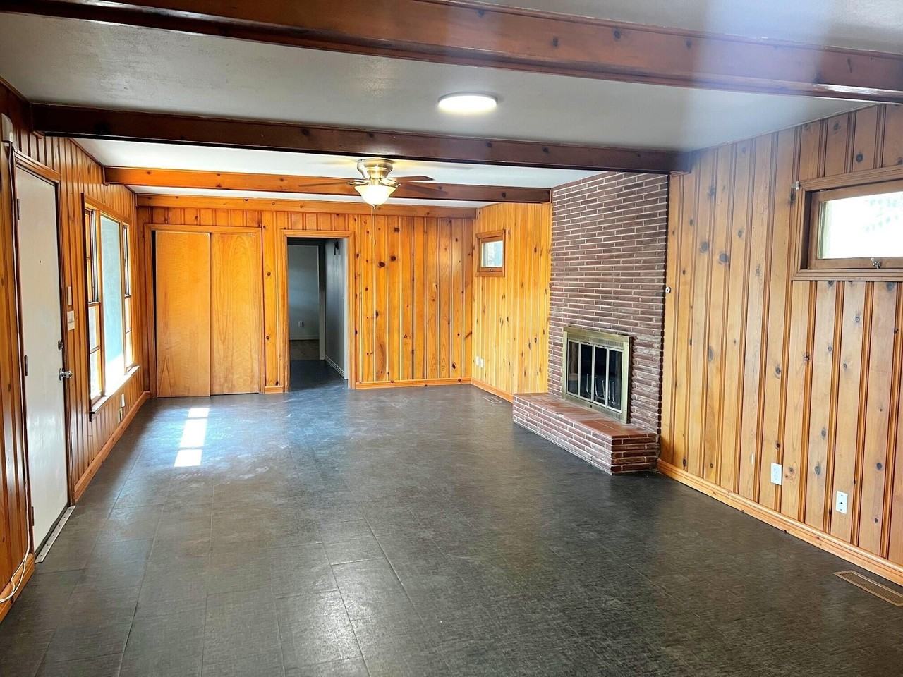 3119 26th St - Photo 5 of 13