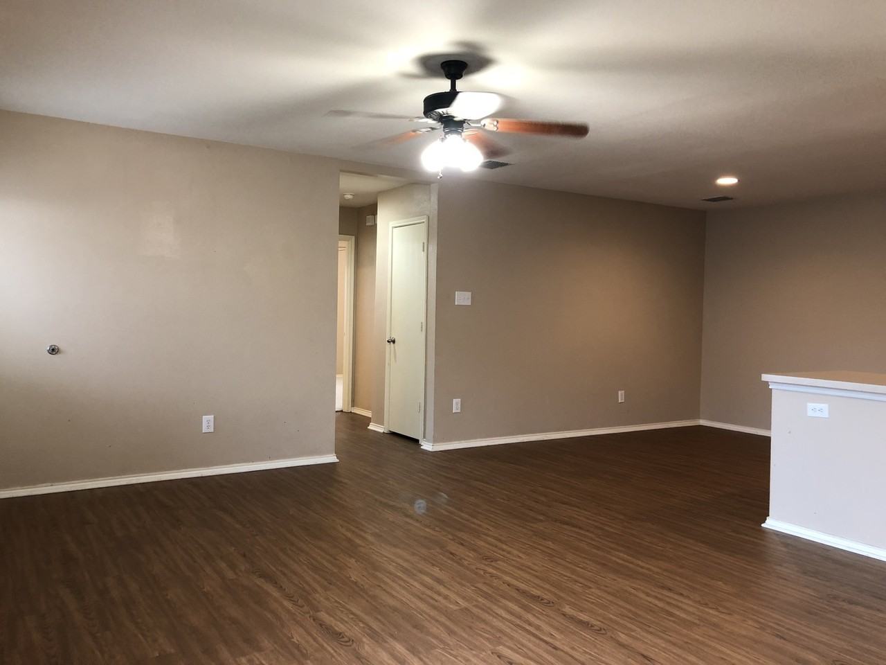 668 Stern Dr - Photo 3 of 18