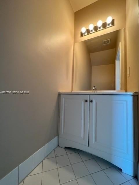 2434 Cordoba Bnd #2434 - Photo 7 of 16
