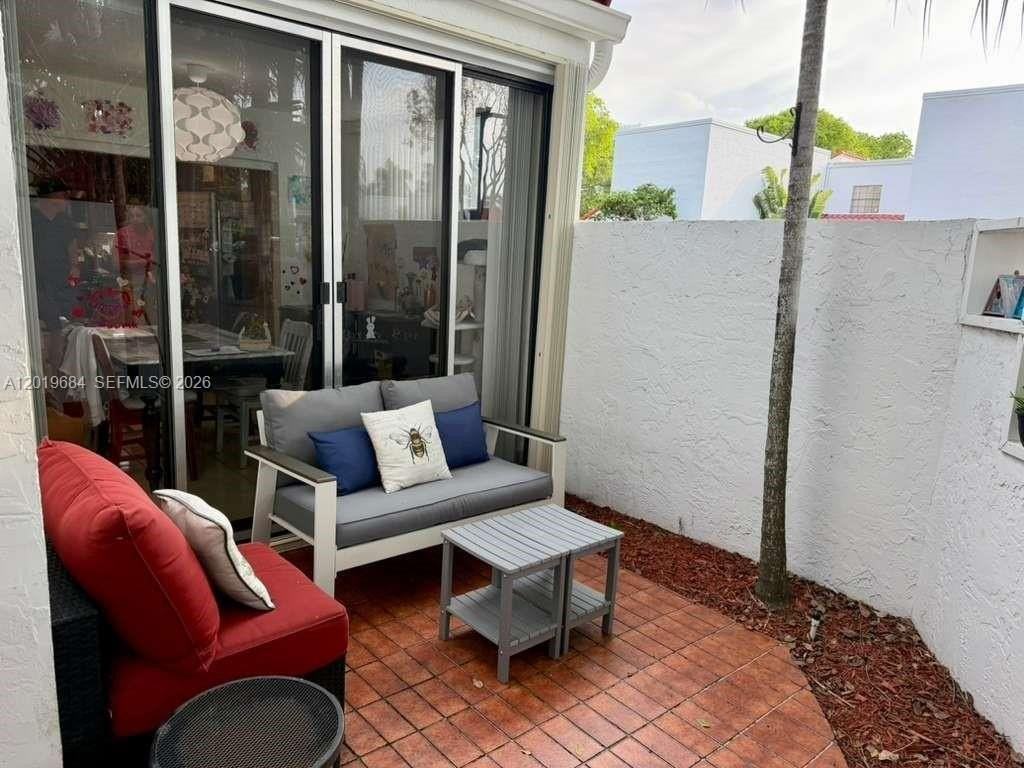 20937 Bay Ct #111-1 - Photo 3 of 18