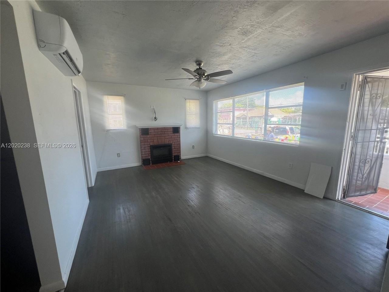 740 Nw 31st St #1 - Photo 2 of 11