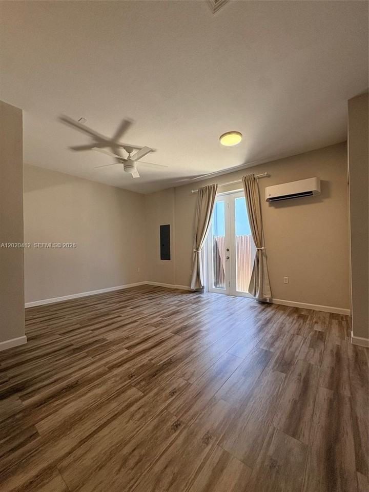 3031 Sw 149th Ave #1 - Photo 6 of 9