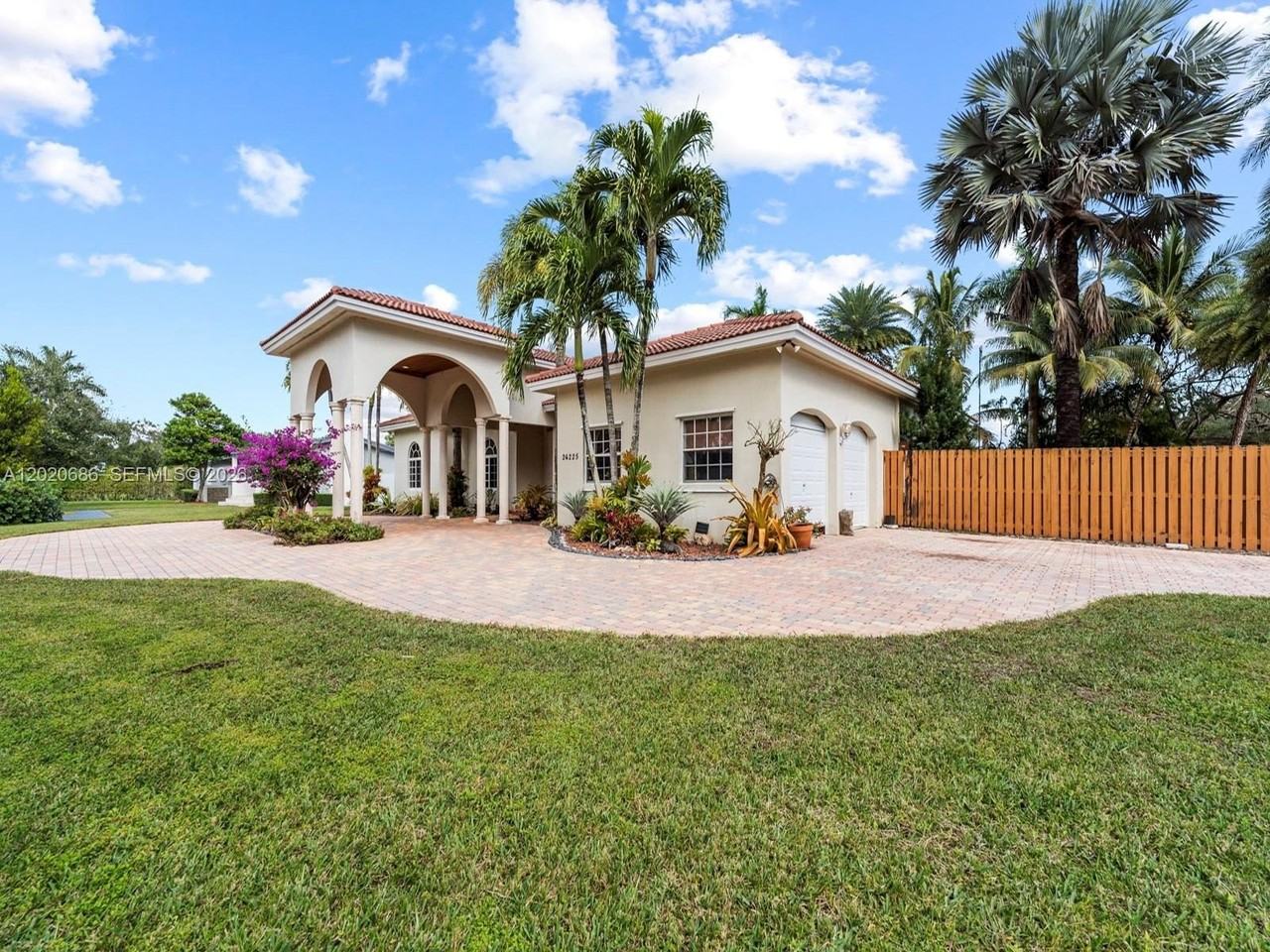 24225 Sw 198th Ave - Photo 6 of 46