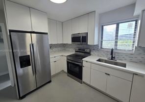 490 Ne 170th St - Photo 1 of 1