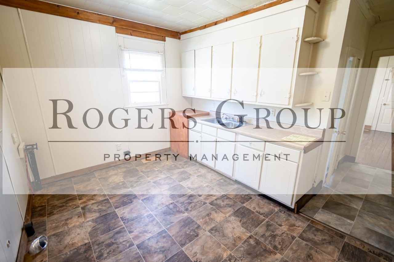 623 Farrar Ave - Photo 2 of 7