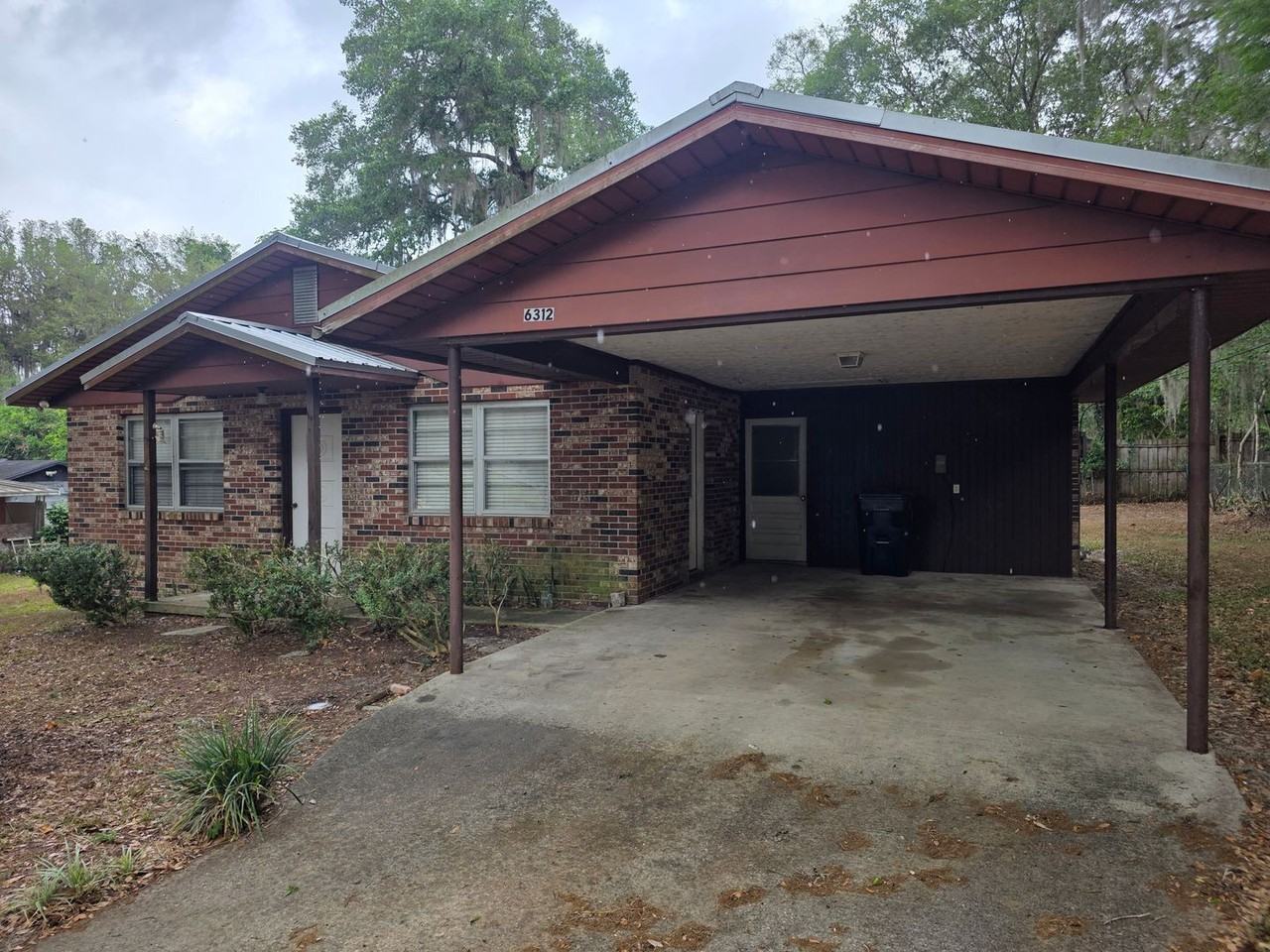6312 Magnolia St - Photo 2 of 15