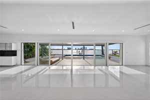 featured image of 1101 S Shore Dr #1