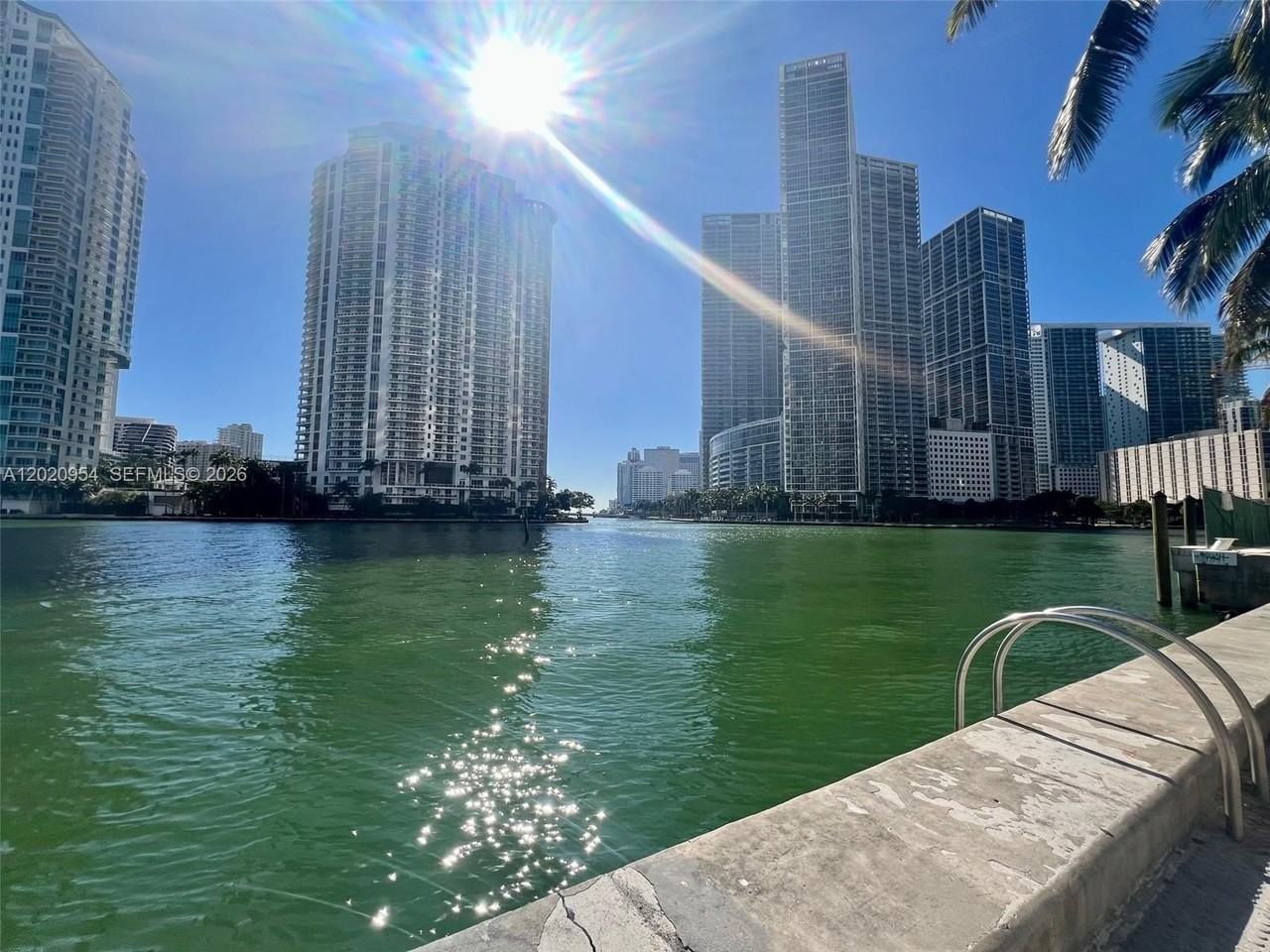 300 S Biscayne Blvd