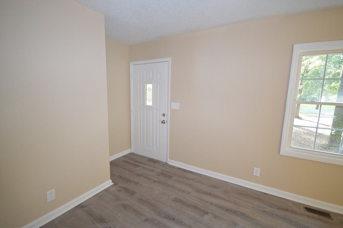 106 N Bell Haven St - Photo 4 of 25